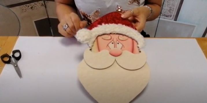 Decorazione natalizia: faccia di Babbo Natale